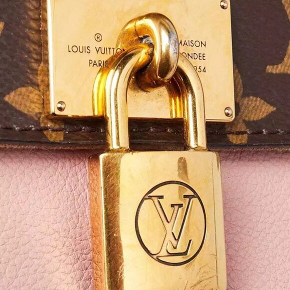 Louis Vuitton Monogram Canvas Marignan Messenger Bag - Picture 9 of 12